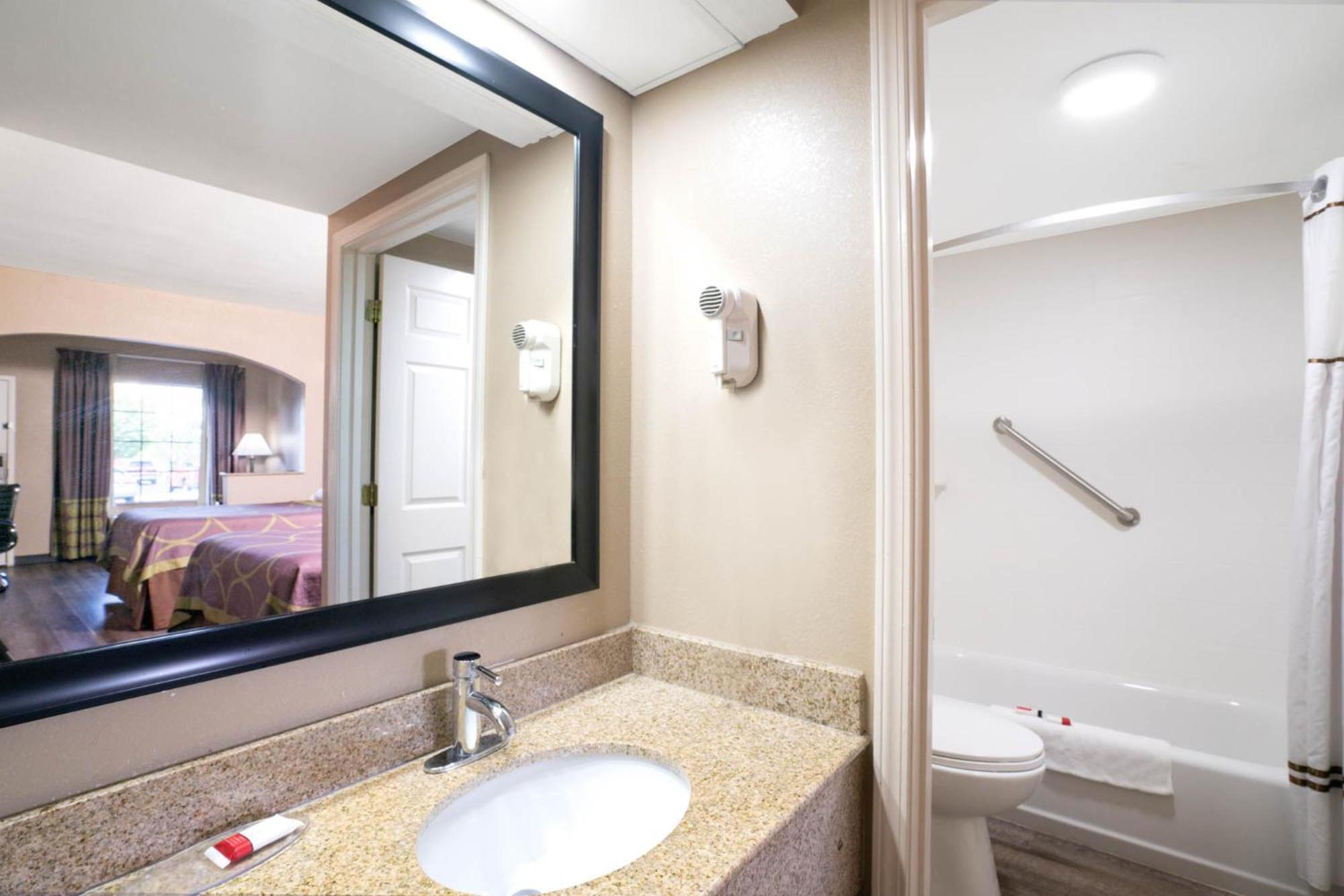 Super 8 By Wyndham Murfreesboro Eksteriør bilde