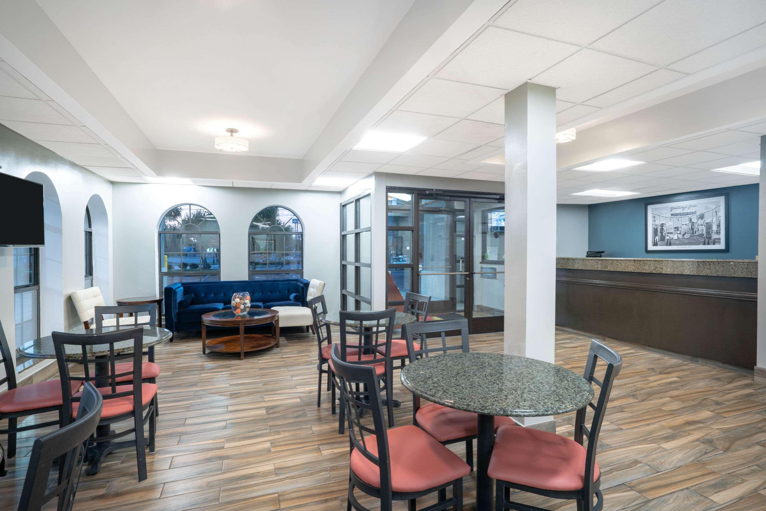 Super 8 By Wyndham Murfreesboro Eksteriør bilde